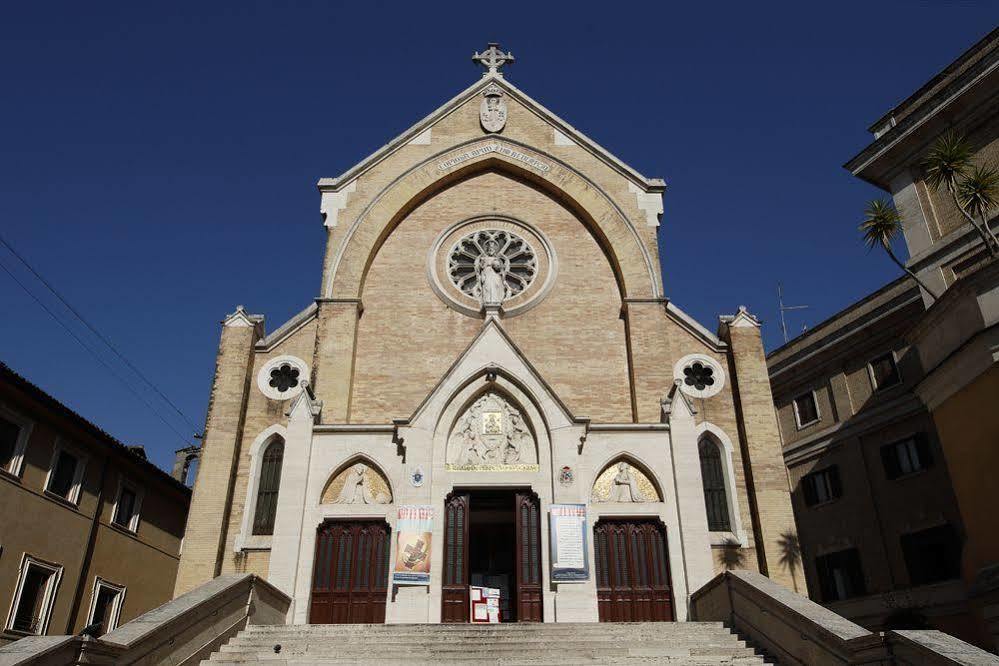 Momi Bed And Breakfast Rome Buitenkant foto